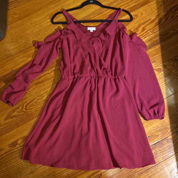 “C” women’s mini dress size small long sleeve sexy shoulders exposed - Picture 4 of 4